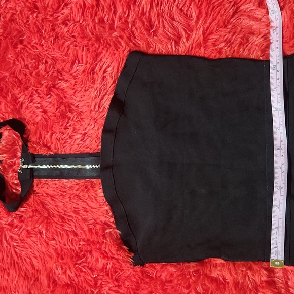 Dress - Picture 3 of 8